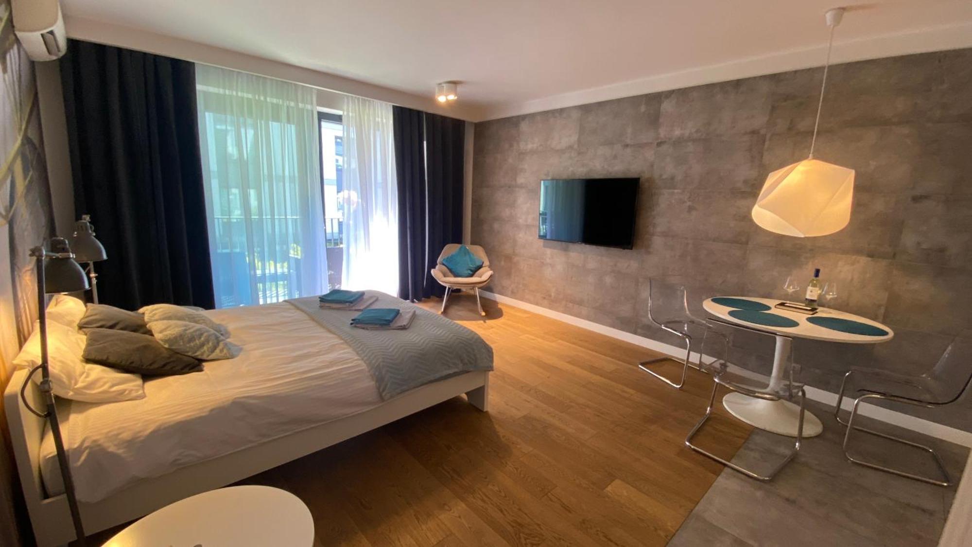Apartment In The Gantry Hall - W19 Kraków Zewnętrze zdjęcie